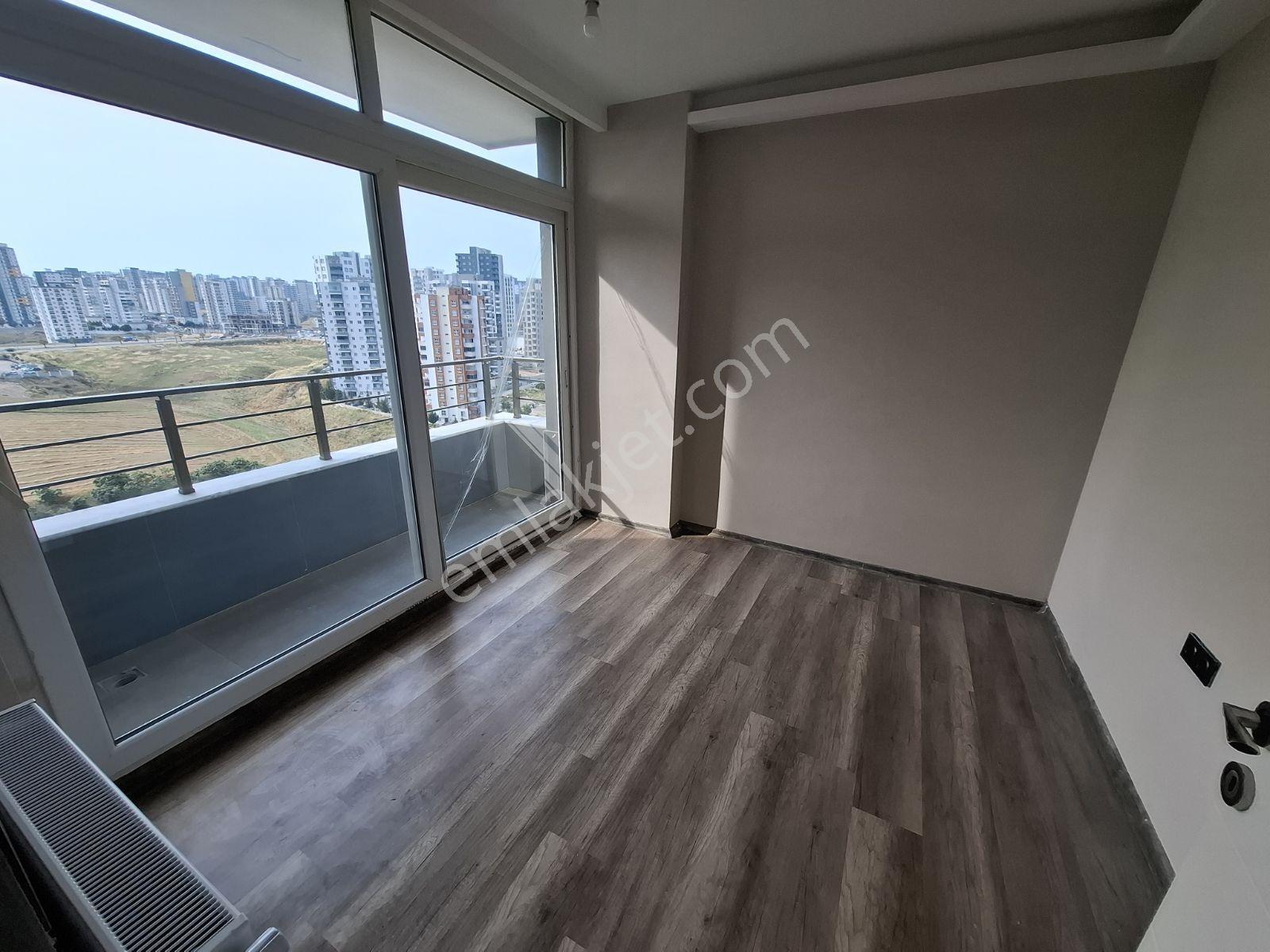 Atıcı'dan Atü'ye Yakın İskanlı Havuzlu Yüksek Kredili 2+1 - Görsel 2