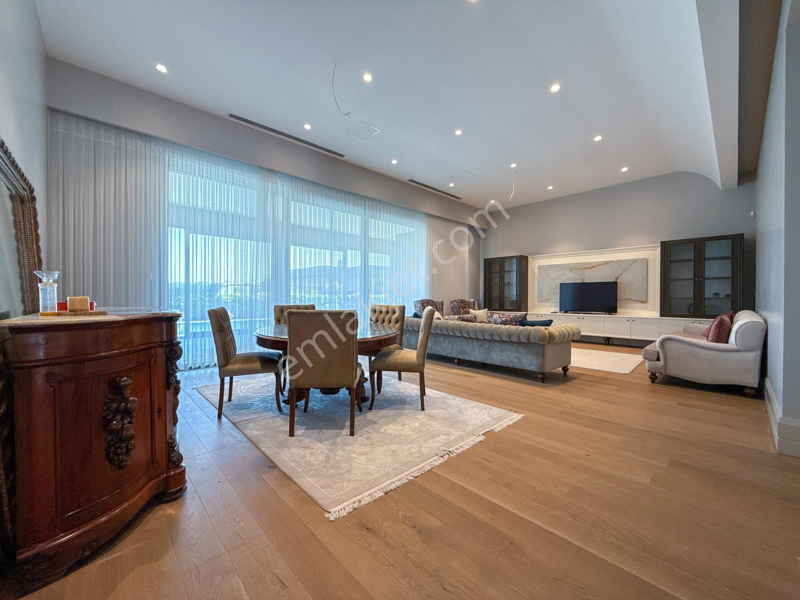 Manzara Vadi 'de Havuzlu Modern Tek Katlı 6+1 Villa - Görsel 2