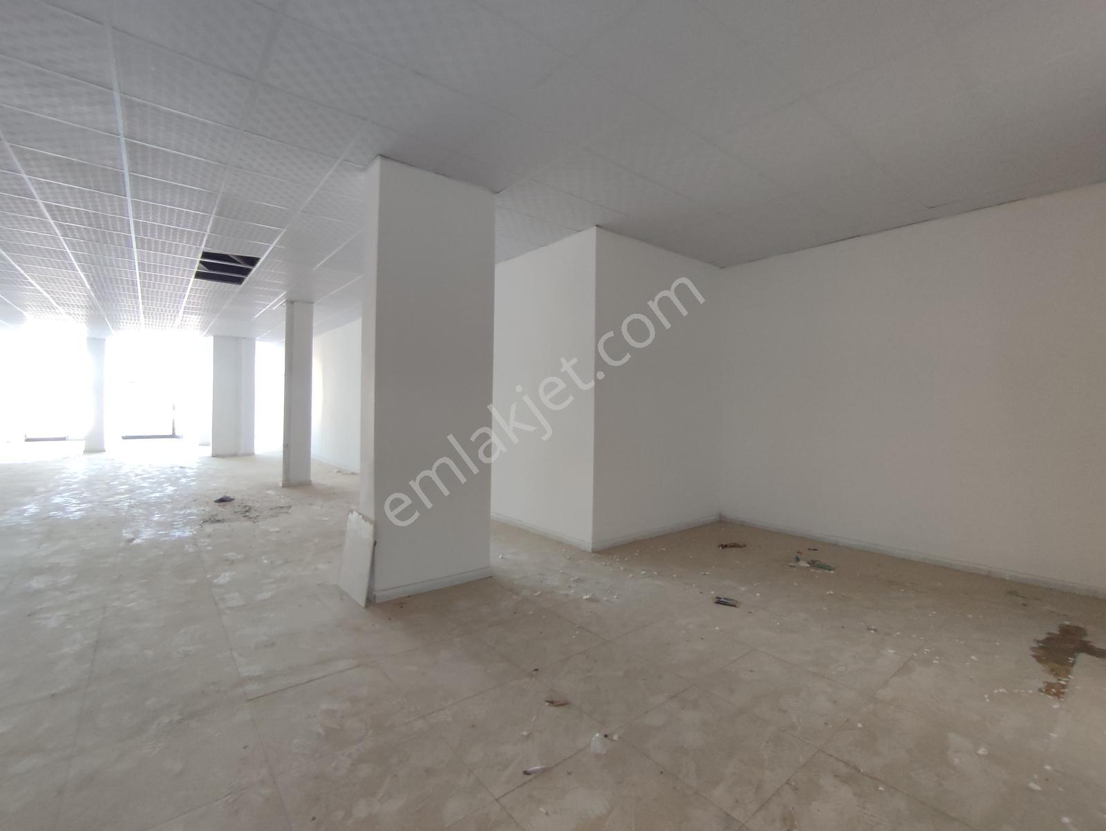 Karaman Yolunda Mükemmel Yatırımlık Fırın Ruhsatlı 220 M2 Dükkan - Görsel 4