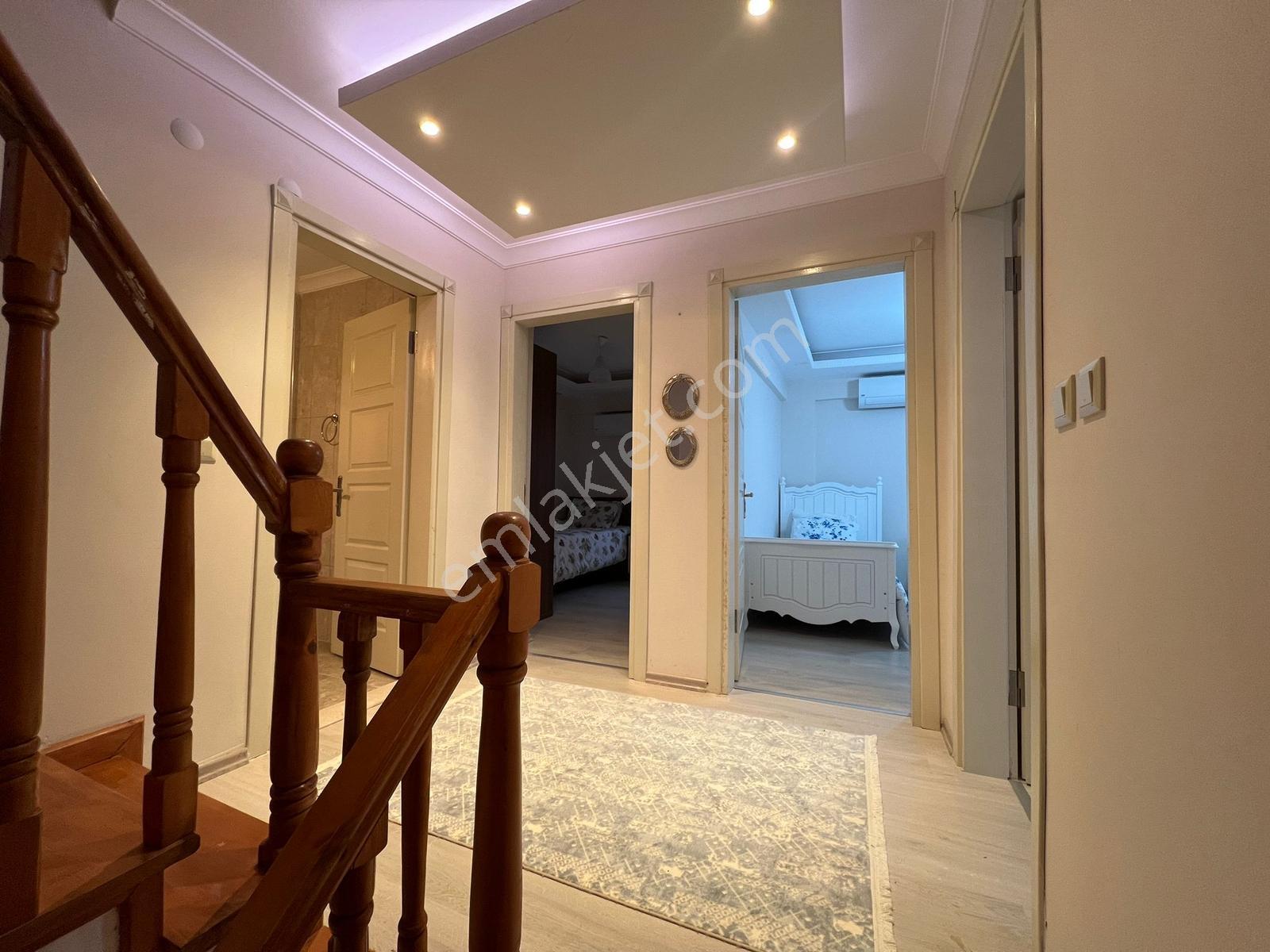 Sapanca Kurtköy Dibektaş Mahallesinde Göl Manzaralı Villa - Görsel 26
