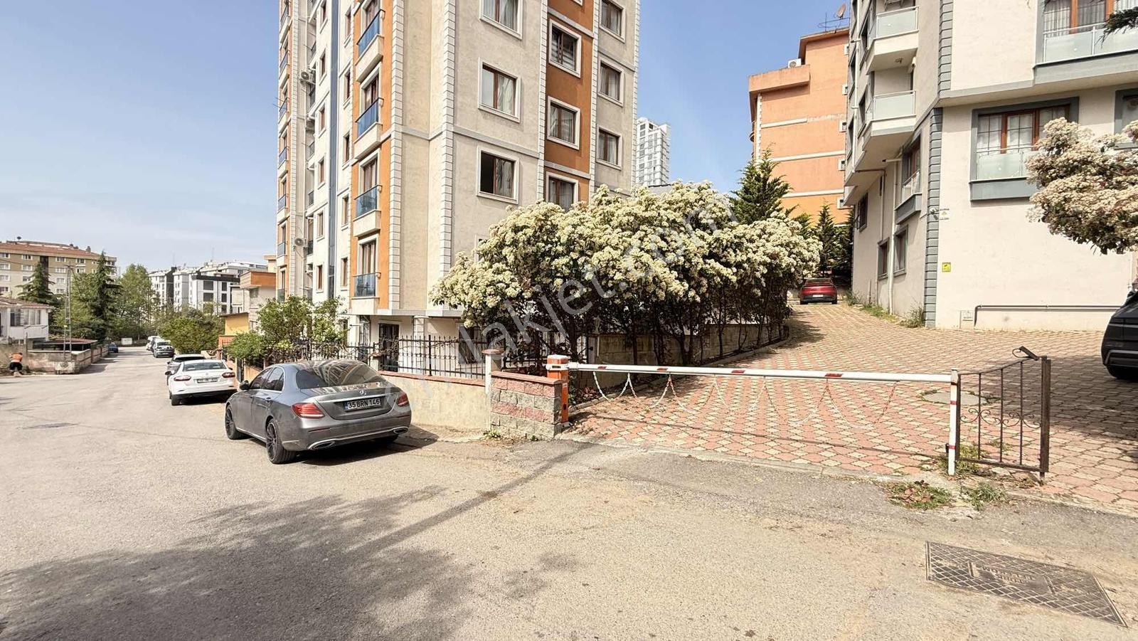 Kartal Cumhuriyet'te Metroya Yakın Satılık 3+1 Geniş Daire - Görsel 23