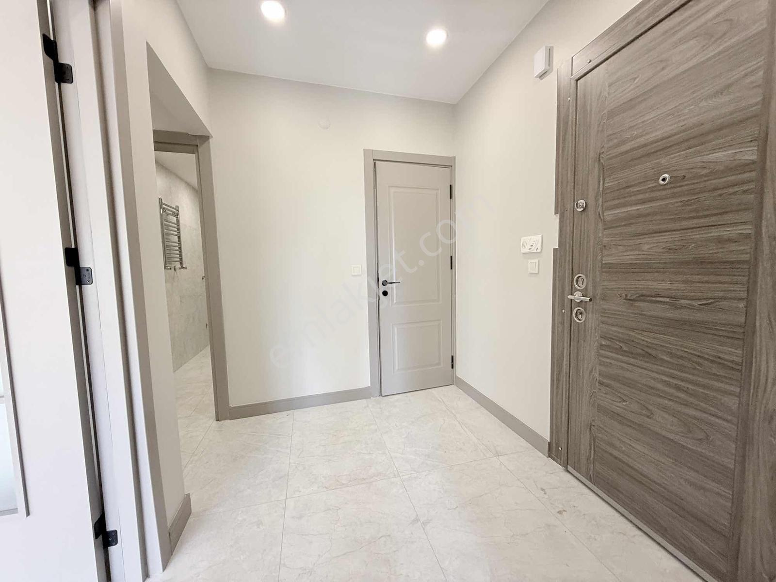 Bostancı'da Satılık 100 M² Net 3+1 Boş Daire Mimari Dekorlu - Görsel 16
