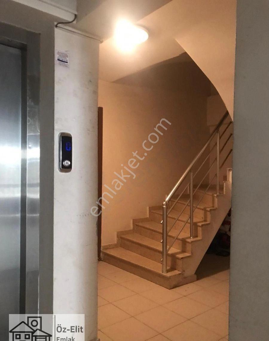 Fiyat Düştü! Öz Elit Emlak'tan Muradiye Mah. Satılık 2+1 Ara Kat, Asansörlü Daire 3.500.000 Tl. - Görsel 17