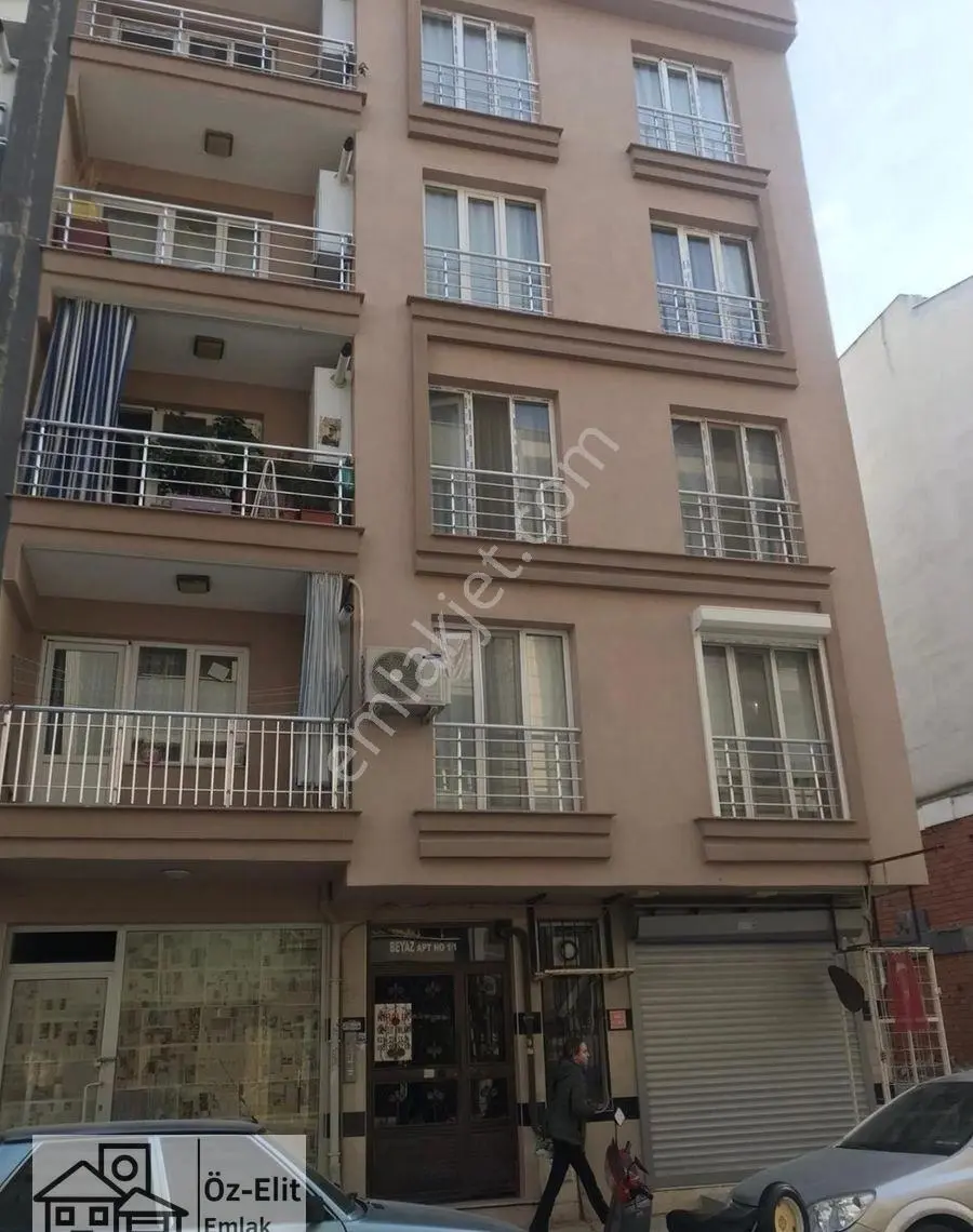 Fiyat Düştü! Öz Elit Emlak'tan Muradiye Mah. Satılık 2+1 Ara Kat, Asansörlü Daire 3.500.000 Tl.