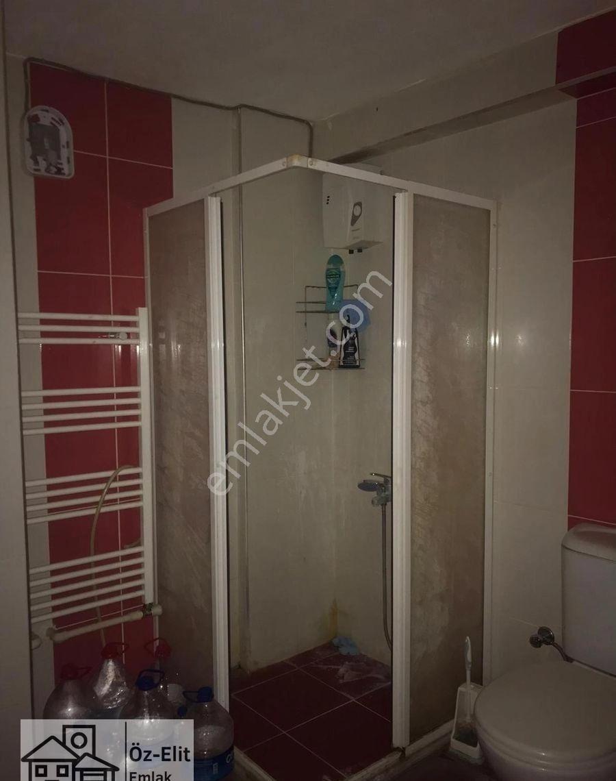 Fiyat Düştü! Öz Elit Emlak'tan Muradiye Mah. Satılık 2+1 Ara Kat, Asansörlü Daire 3.500.000 Tl. - Görsel 3