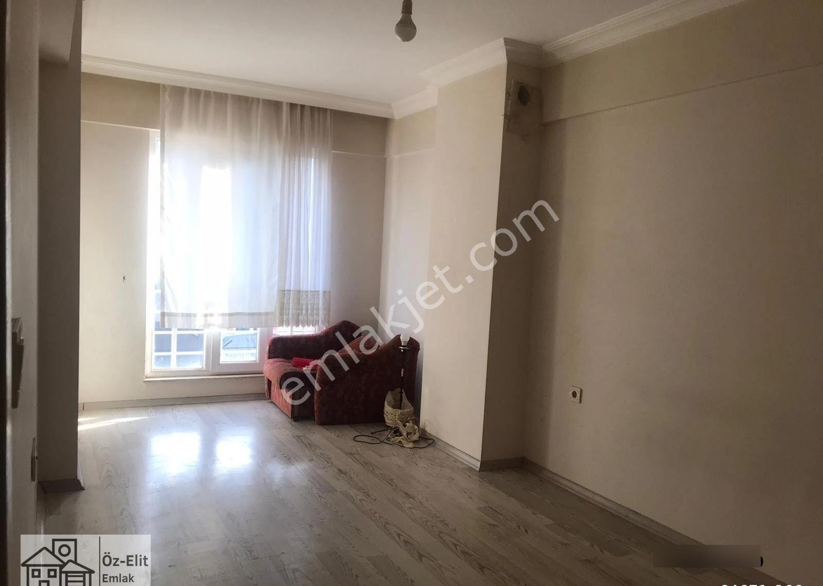 Fiyat Düştü! Öz Elit Emlak'tan Muradiye Mah. Satılık 2+1 Ara Kat, Asansörlü Daire 3.500.000 Tl. - Görsel 20