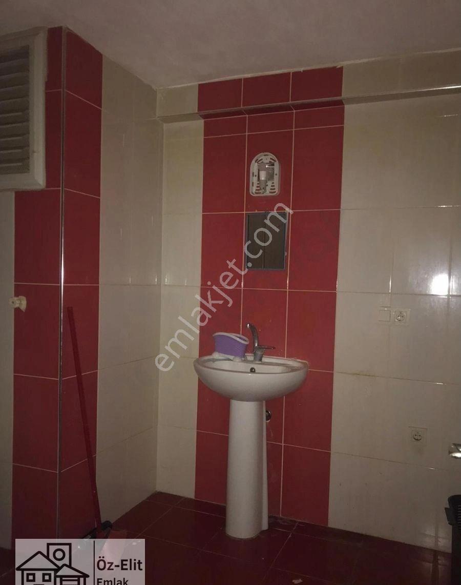 Fiyat Düştü! Öz Elit Emlak'tan Muradiye Mah. Satılık 2+1 Ara Kat, Asansörlü Daire 3.500.000 Tl. - Görsel 6