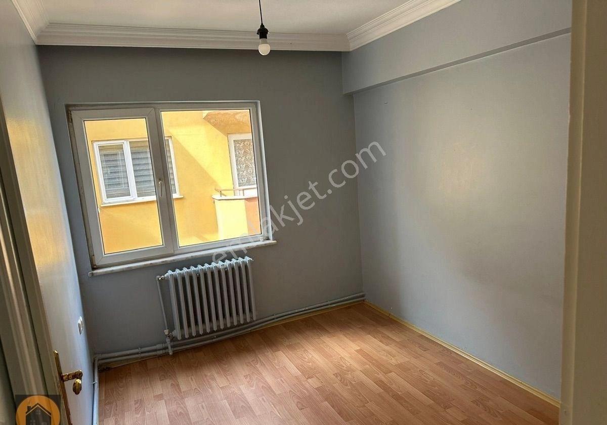 K.milliye Mah.de Kiralık Daire - Görsel 13