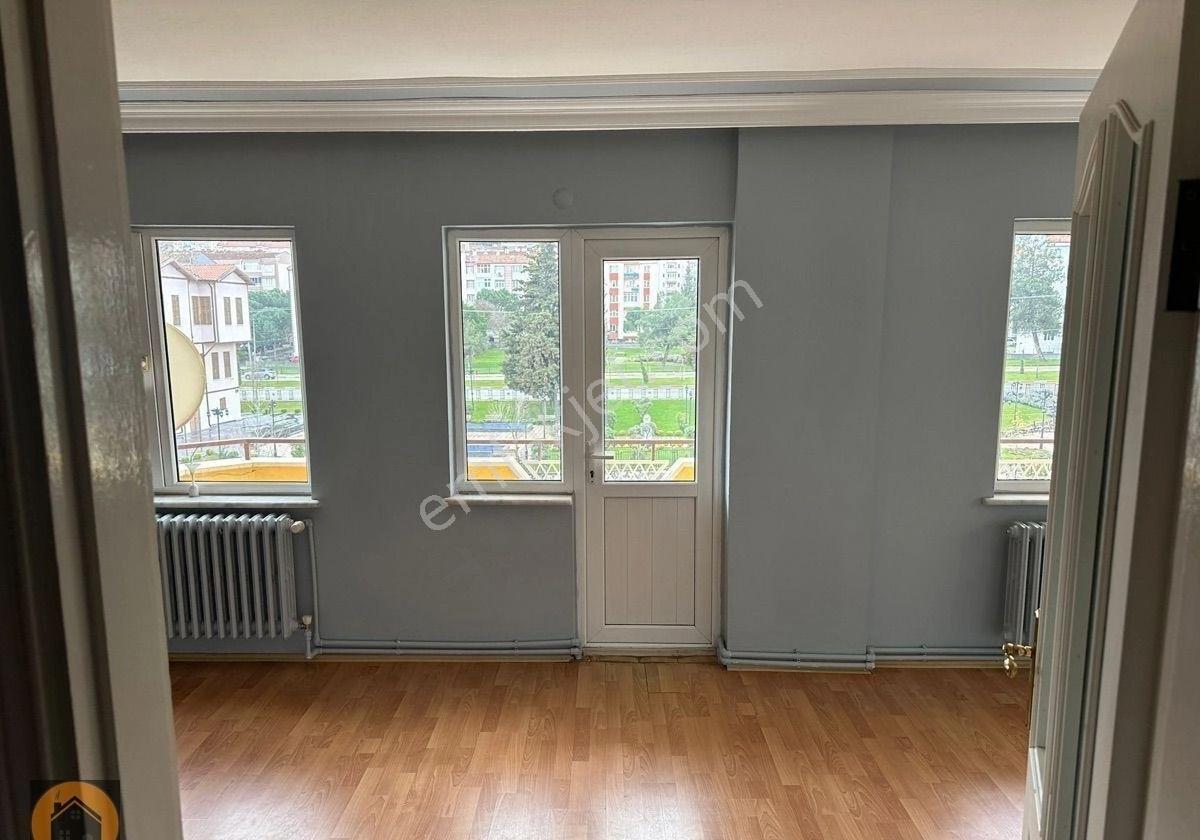 K.milliye Mah.de Kiralık Daire