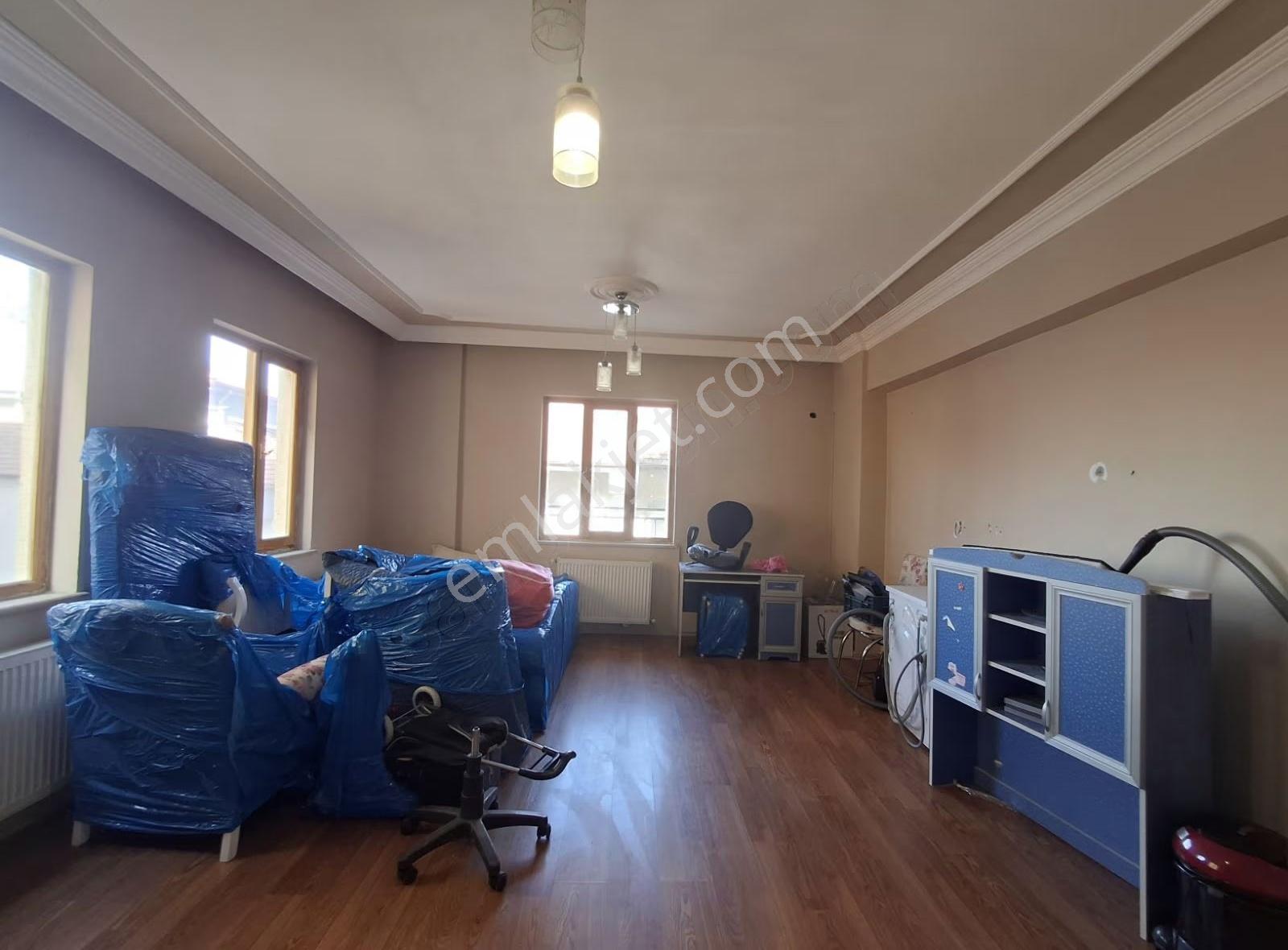 İkizler Gayrimenkul'den Paşaköşkünde Satılık 3+1 Yapılı Daire - Görsel 14
