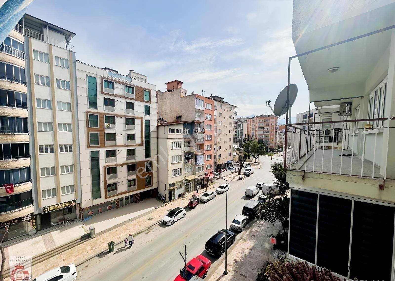 Ayşah'tan Pelitlibağ'da Cadde Üzeri Ara Kat Satılık Daire - Görsel 24