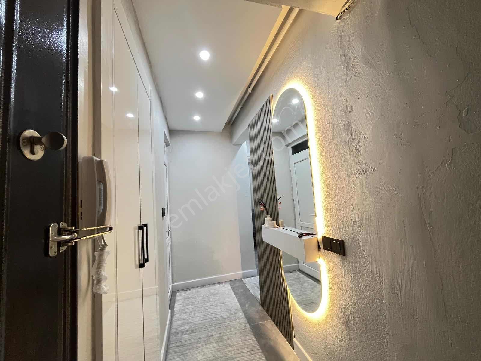 Değirmenönünde Satılık Arakat İçi Komple Yenilenmiş Lüks Daire! - Görsel 22