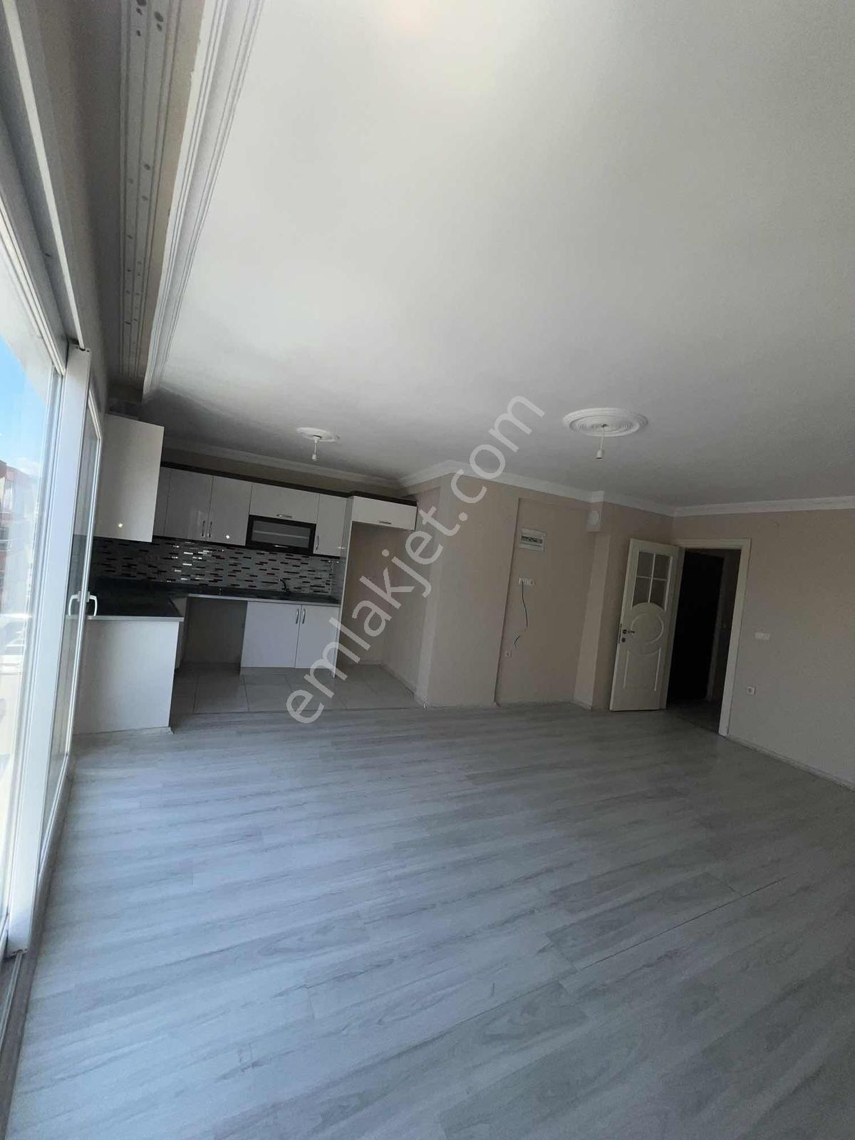 Kuşadası Davutlarda Full Deniz Şehir Manzaralı 3+1 Çatı Dubleks - Görsel 7