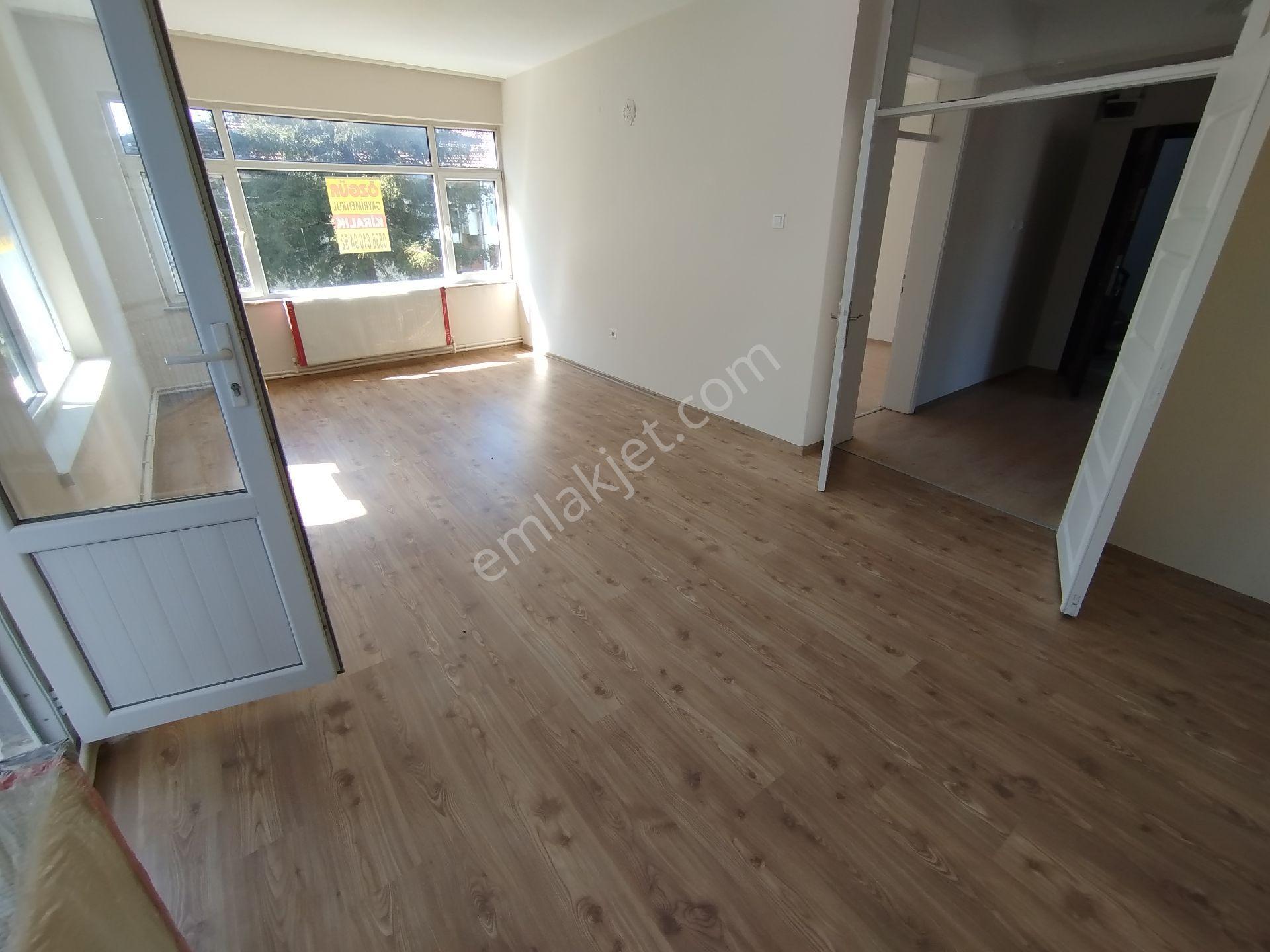 Yeski Emlâk İnşaattan Kiralık Daire Merkezi Konumda Bahçelievler Mahallesi - Görsel 25