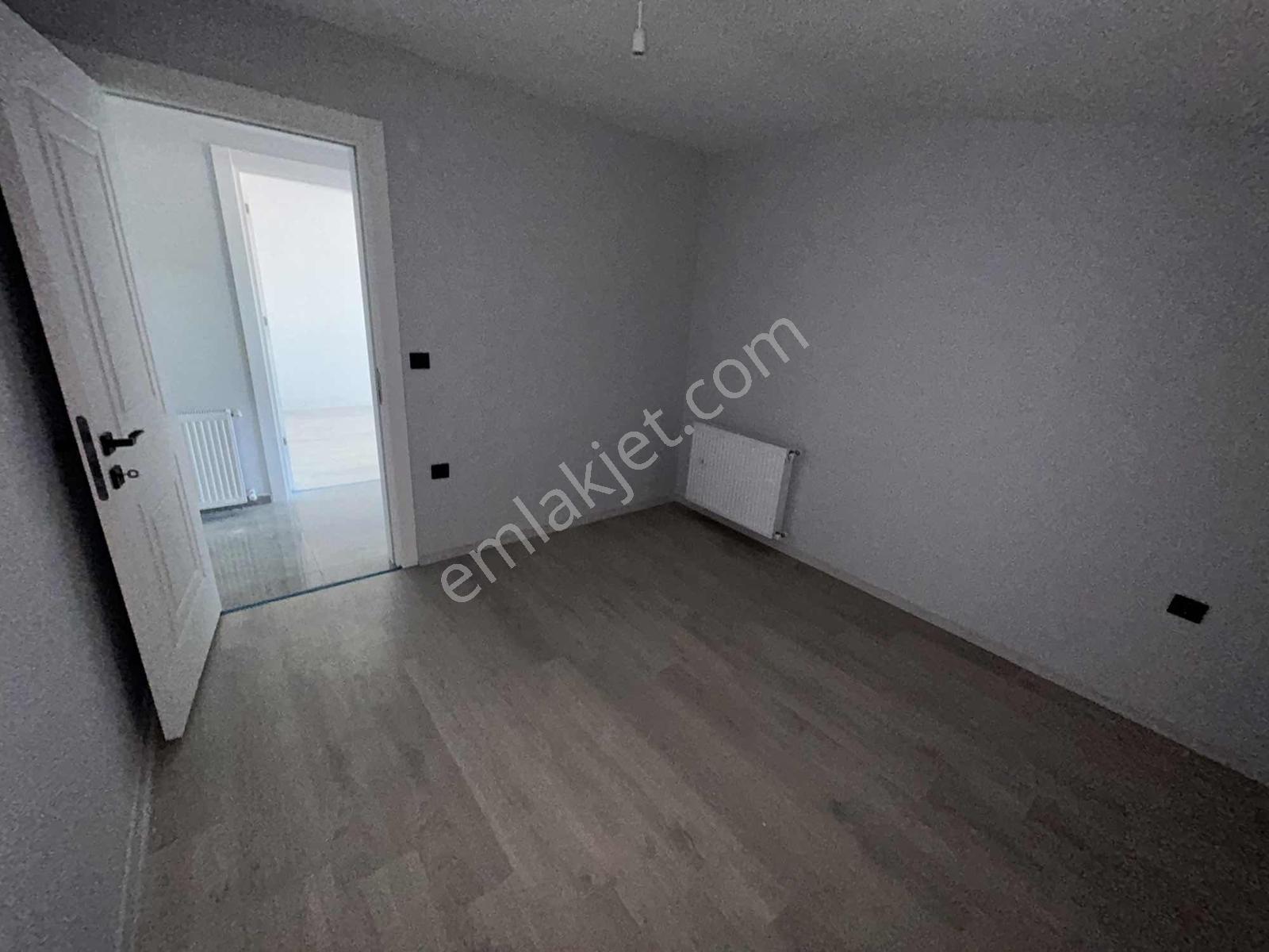 Onmax Bahçelievlerde Satılık 5+1 280 M2 Sıfır Dubleks Daire - Görsel 25