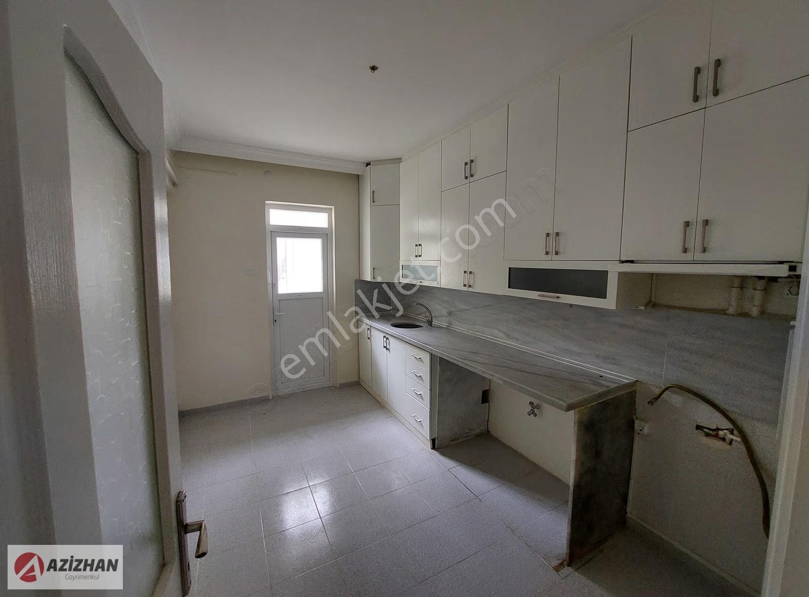 Azizhan'dan Barış Caddesine Cephe 3+1 Kiralık Daire - Görsel 10