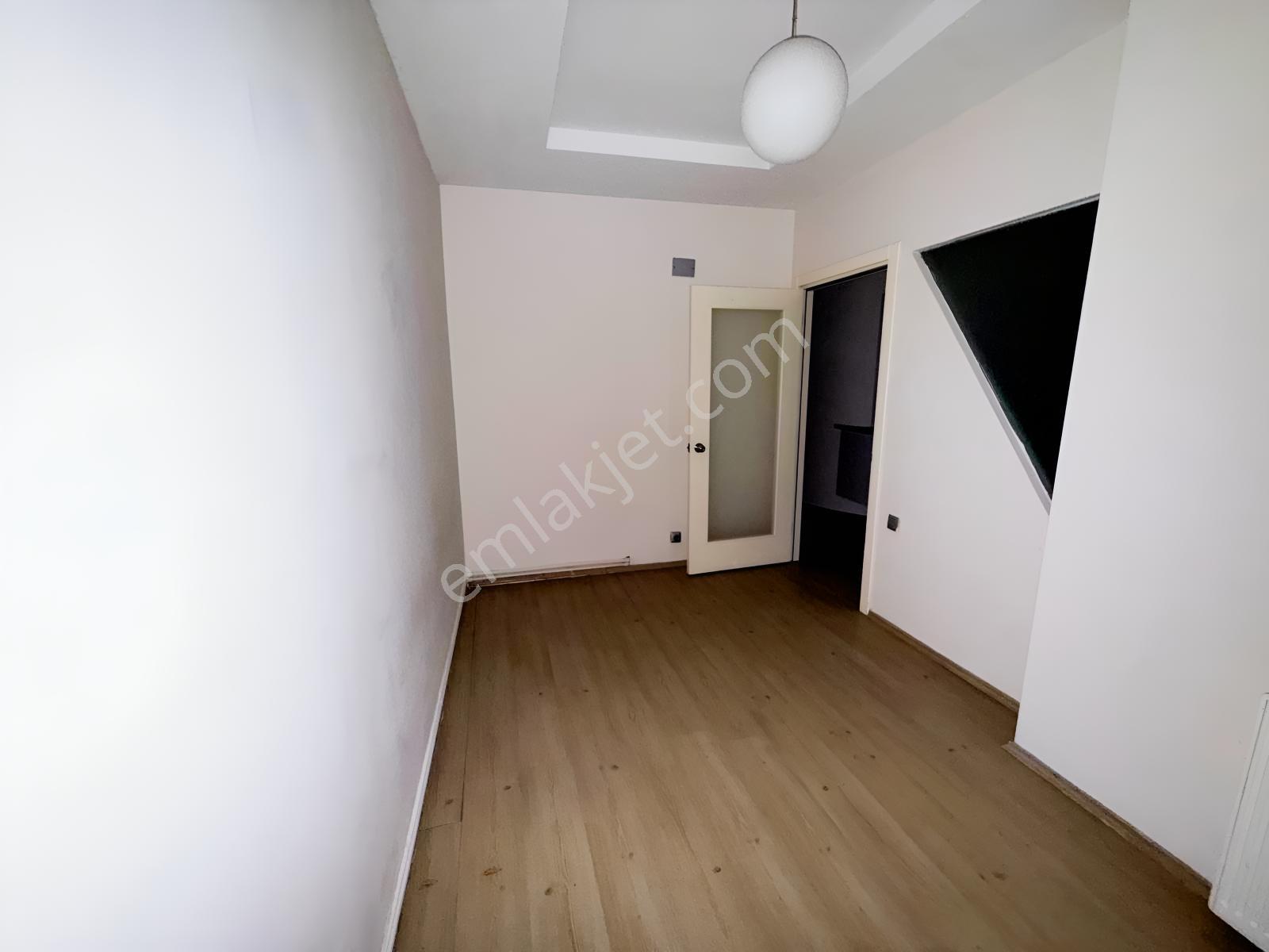 Edirne 1.murat Devlet Hastanesi Yakını 1+1 Daire - Görsel 12
