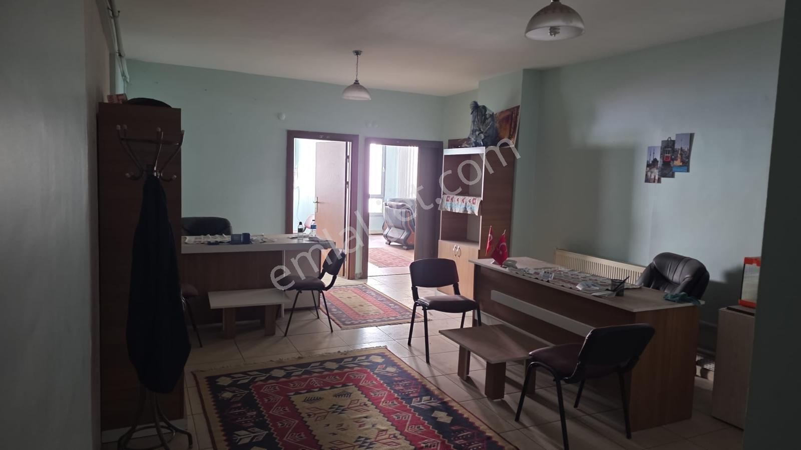 Sahibinden Acil Satılık 3+1 Büro Asansörlü - Görsel 6