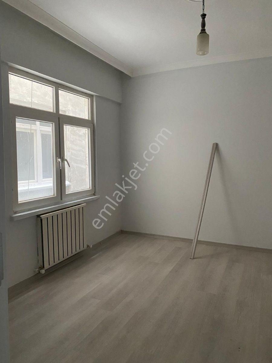 Meydanda Satılık Daire - Görsel 23