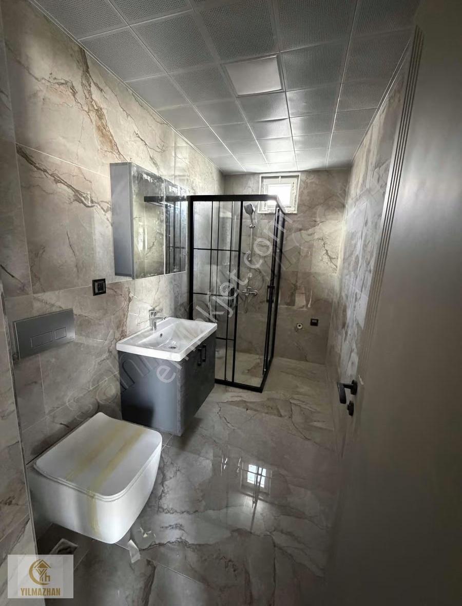Demirelde Havuzlu Site İçinde 1+1 Kiralık Daire - Görsel 14