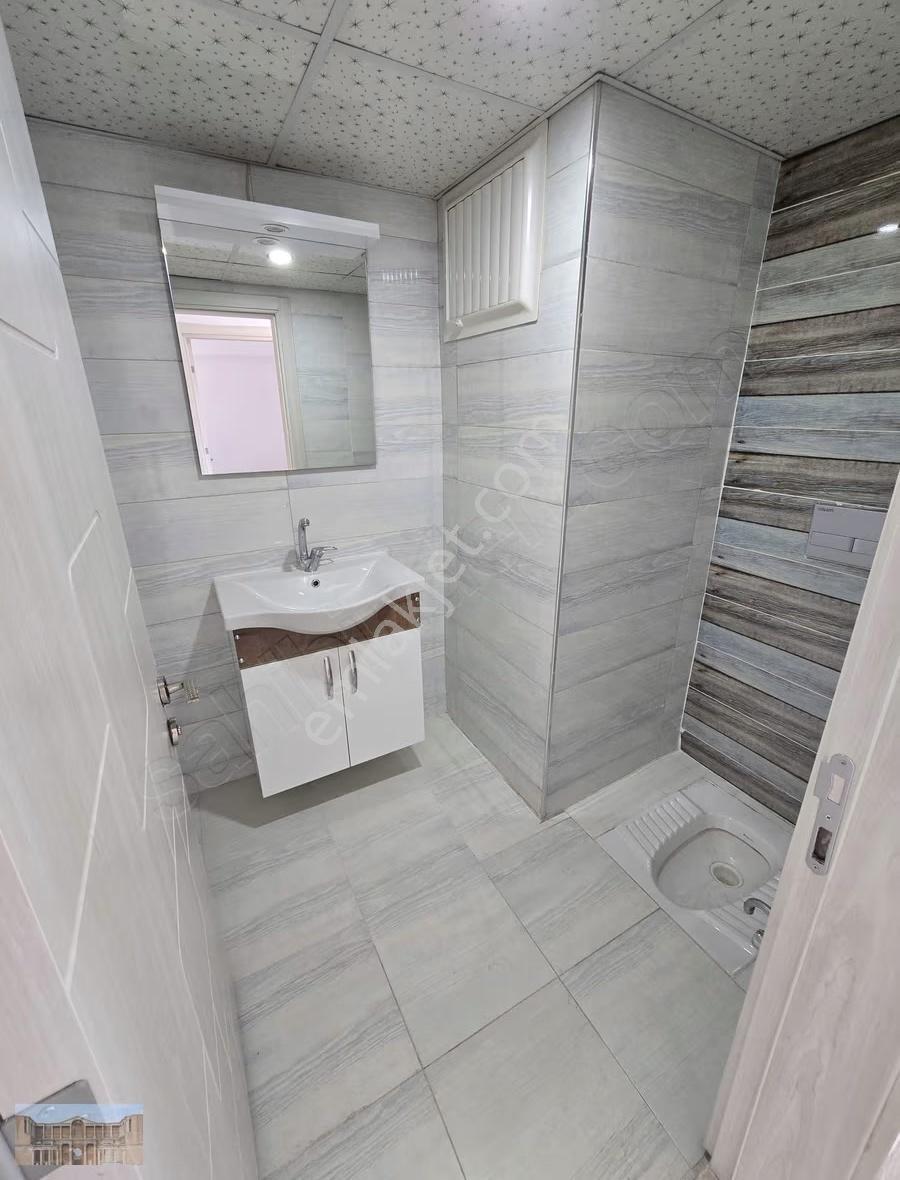 Satılık Eskicamide 3+1 130m2 Kombili Ekstralı Geniş Fırsat Daire - Görsel 18