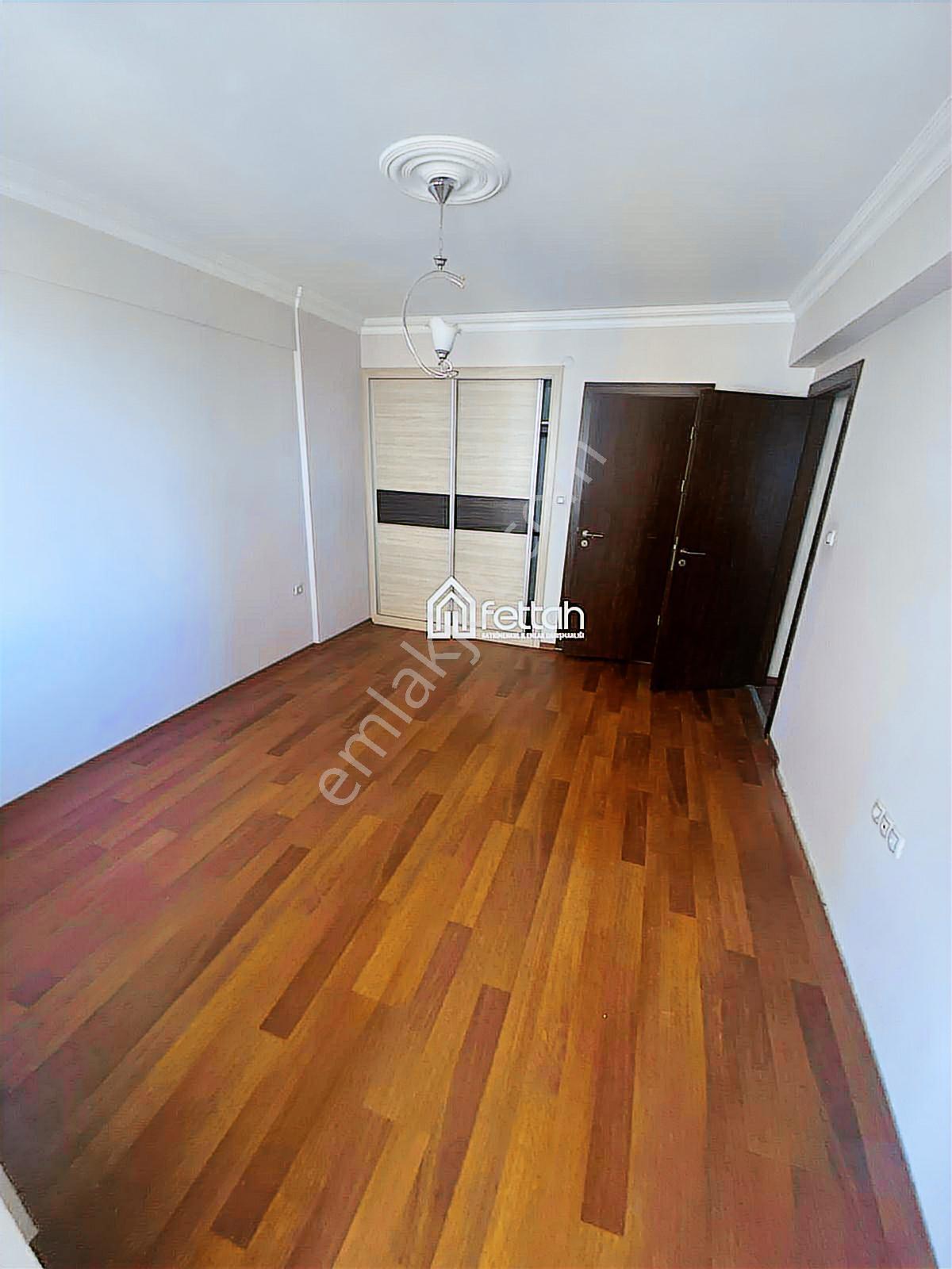 Kuzeykent Akademi Sitesinde 3+1 Kiralık Geniş Daire - Görsel 19