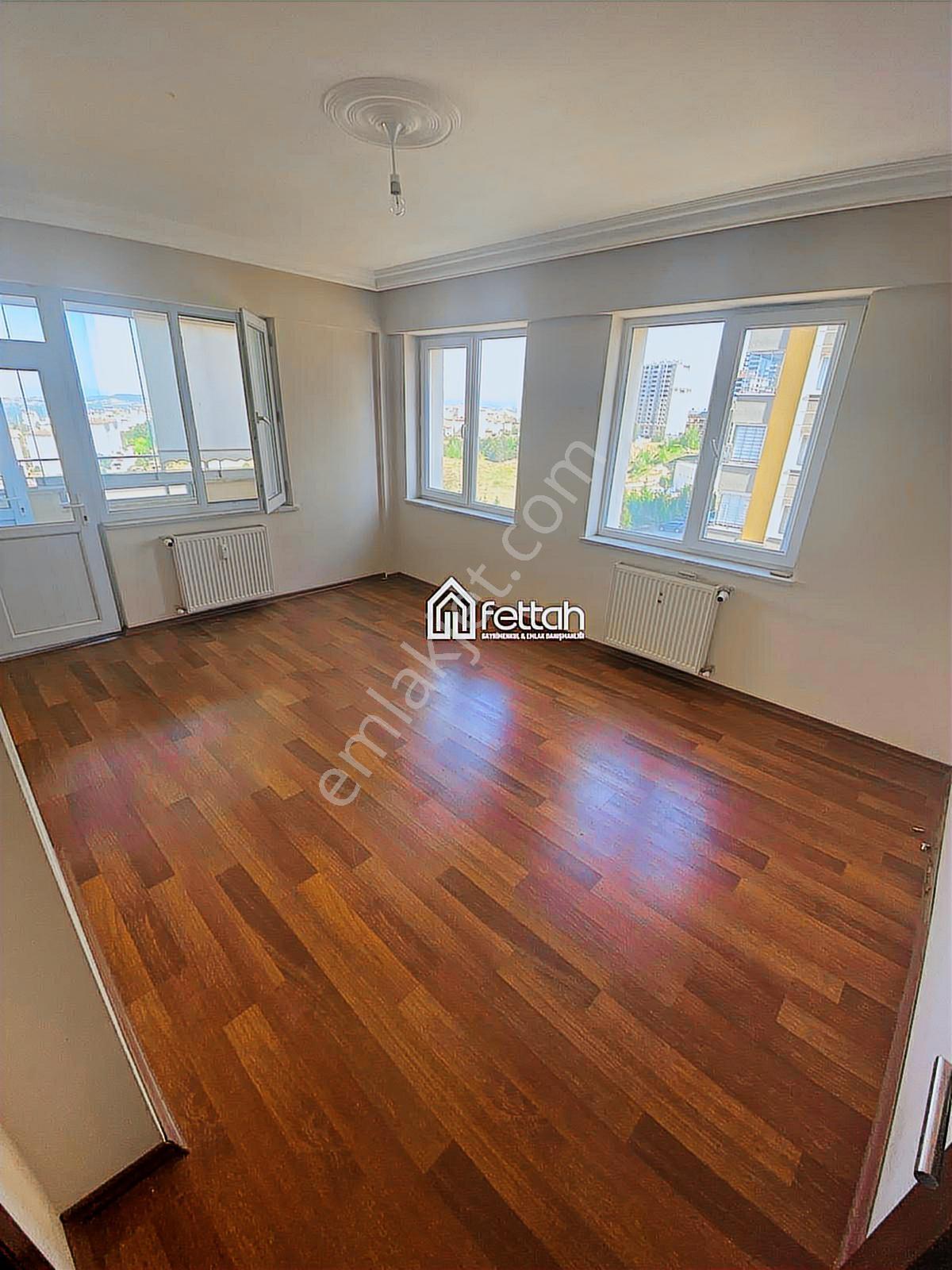 Kuzeykent Akademi Sitesinde 3+1 Kiralık Geniş Daire - Görsel 14