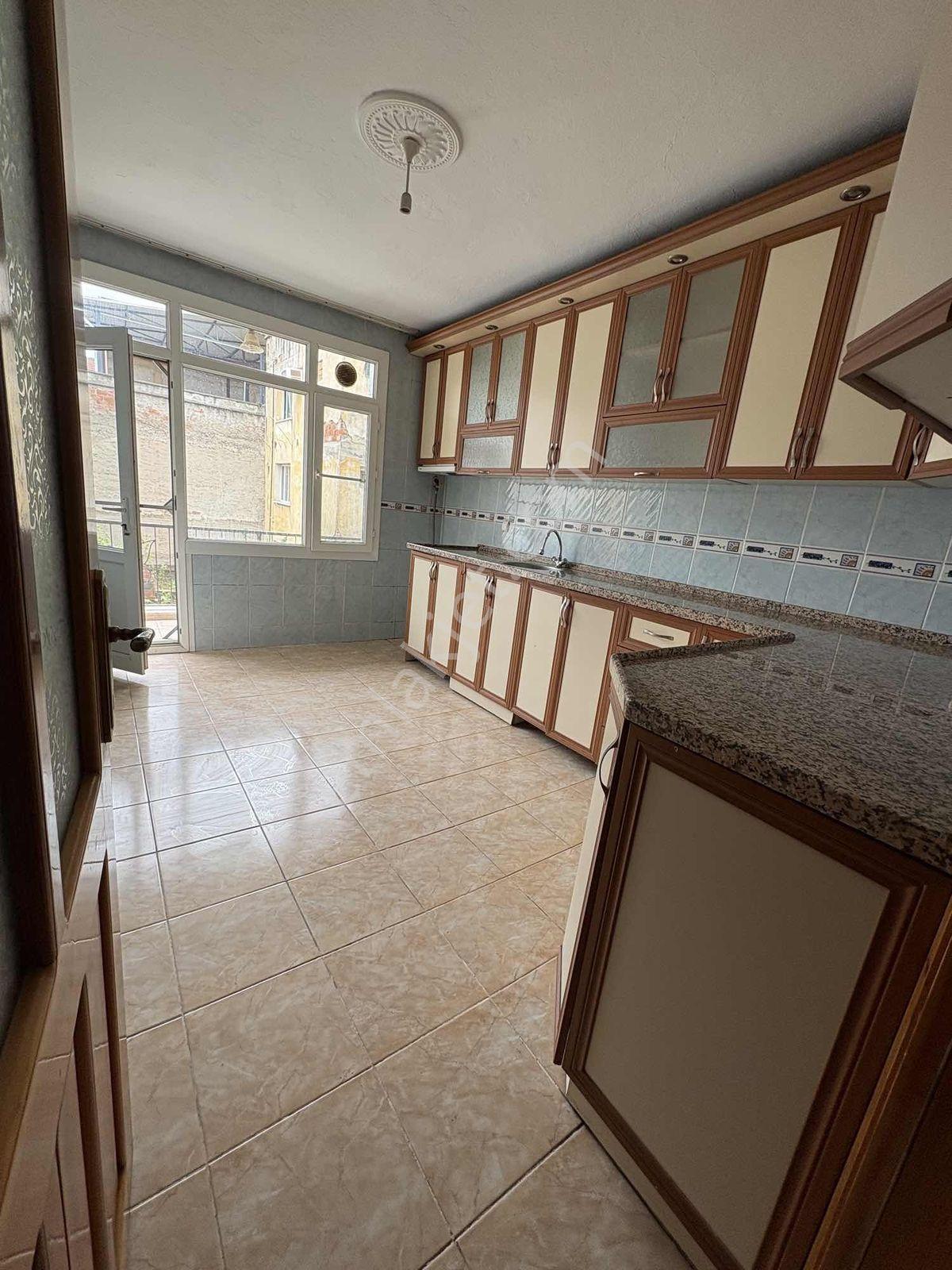 Nova'dan Yılmazlar Mahallesinde Merkezi Konumda 3+1 Kiralıkdaire - Görsel 13
