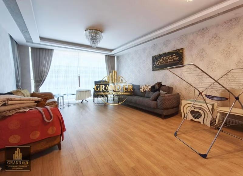 Mersin'in Hızla Gelişen Yenişehir 50.yıl Mah.satılık 4+1 Daire - Görsel 13