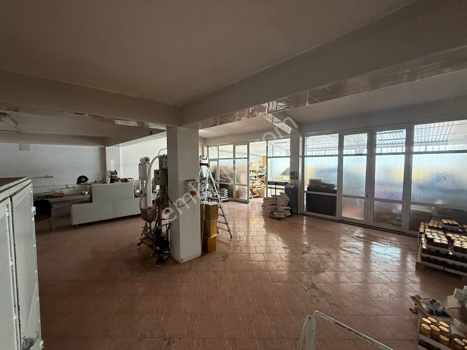 Asel'den Sanayii'de 310 M2 İçi Yapılı İşyeri - Görsel 13