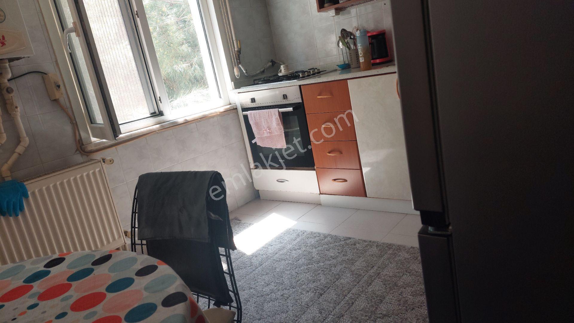 Bağlarbaşında 3+1 110m2 Asansörlü 3 Balkonlu Daire - Görsel 15