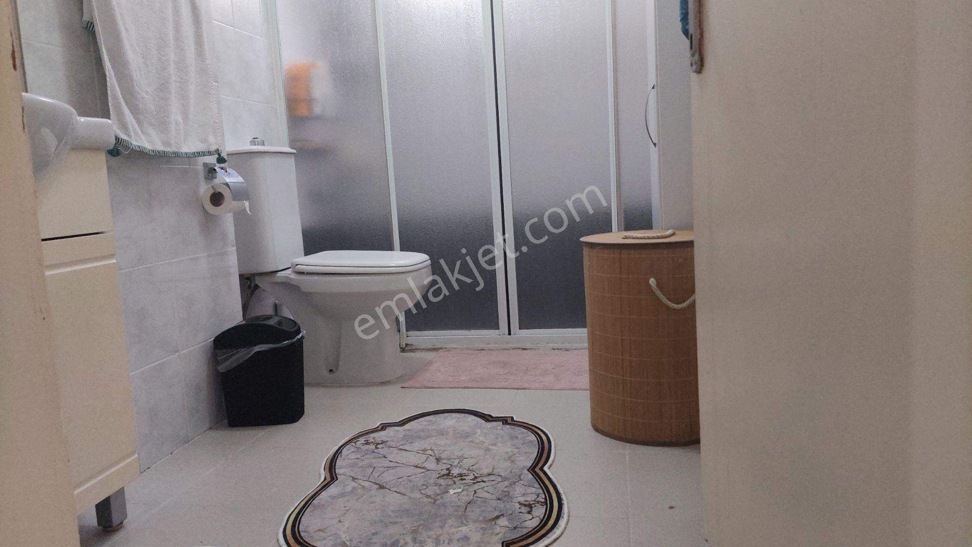 Bağlarbaşında 3+1 110m2 Asansörlü 3 Balkonlu Daire - Görsel 8
