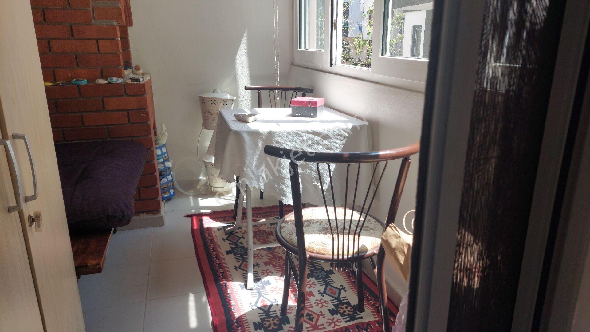 Bağlarbaşında 3+1 110m2 Asansörlü 3 Balkonlu Daire - Görsel 14