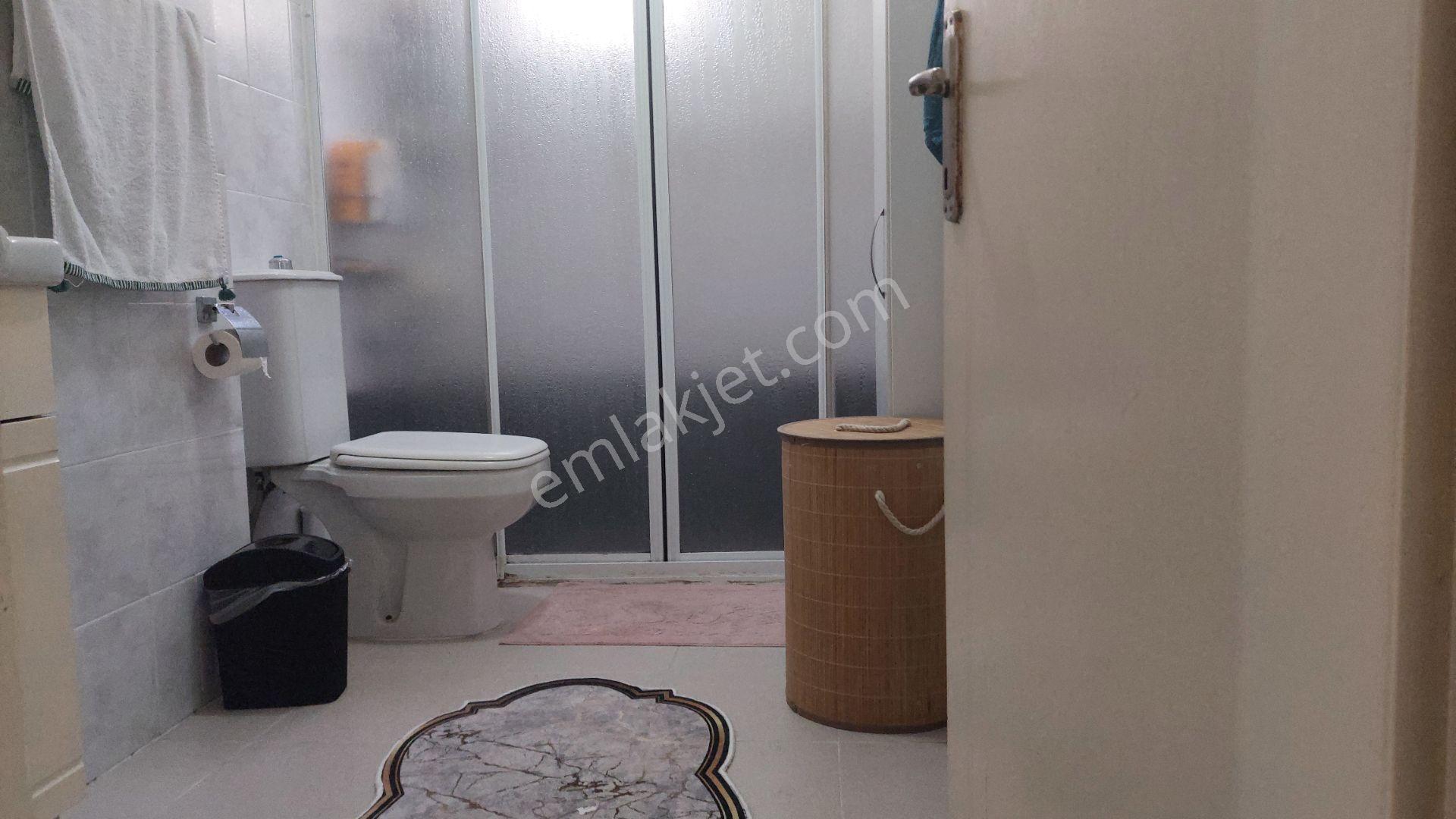 Bağlarbaşında 3+1 110m2 Asansörlü 3 Balkonlu Daire - Görsel 9