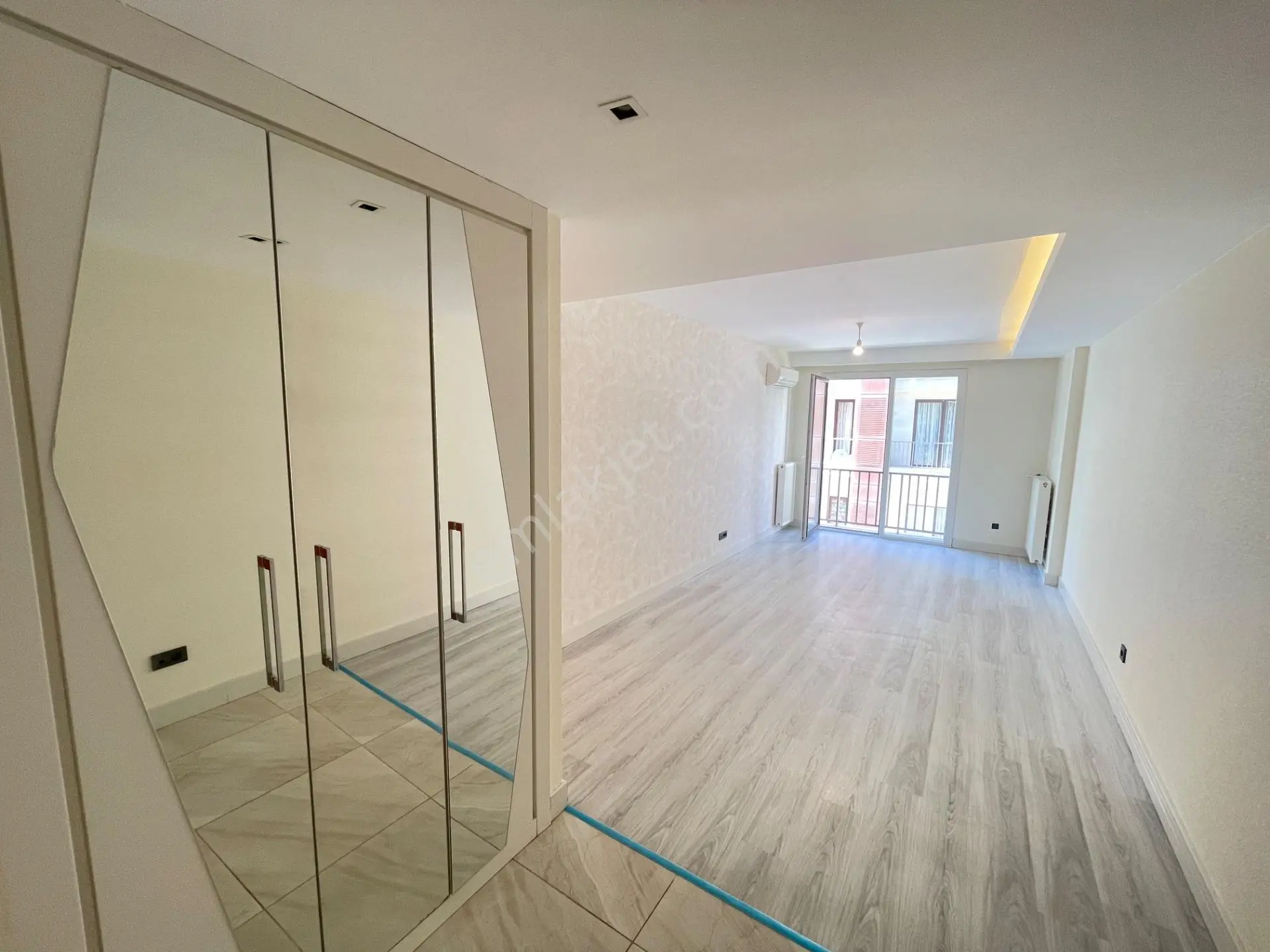 Beylikdüzü Kalekent'te Gizli Mutfaklı 2+1 Kiralık Daire
