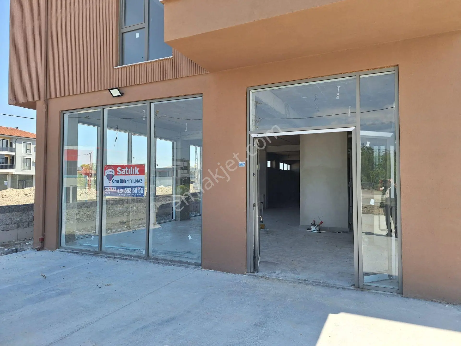 Organize Sanayiye Ve Dört Yola Yakın Satılık İşyeri - Görsel 3
