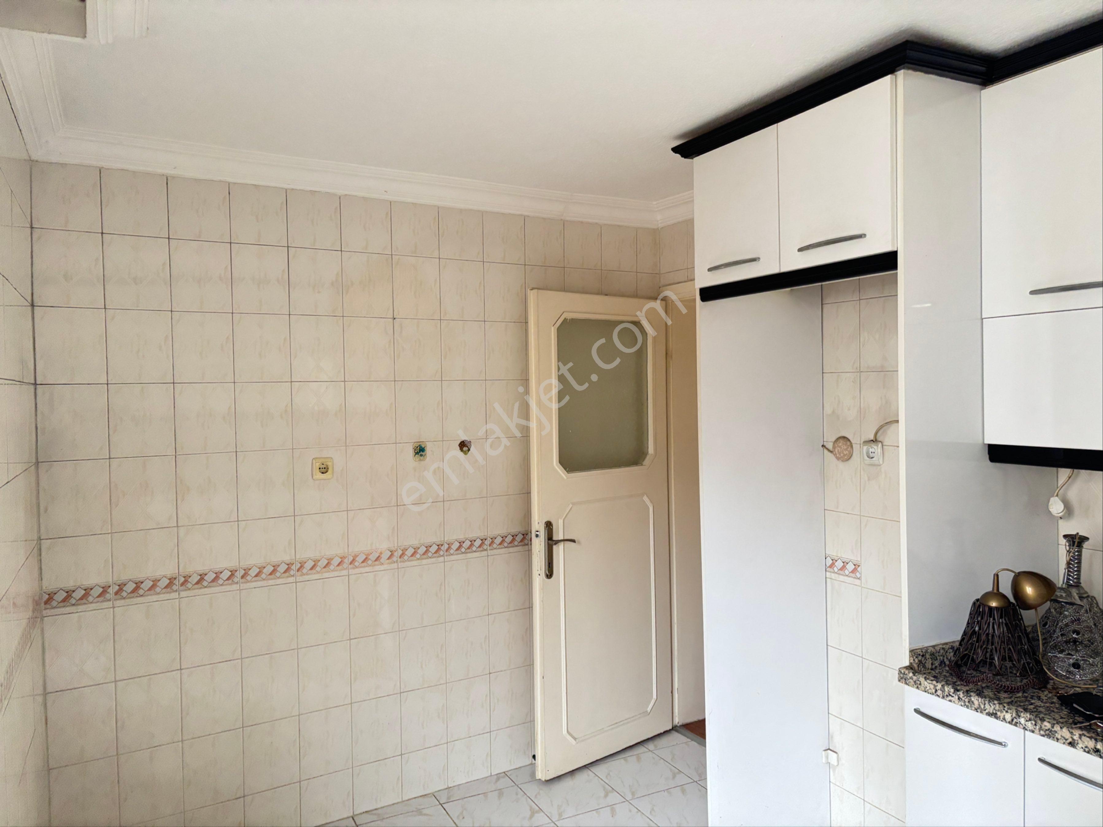 Sahibinden Kiralık Çiğli Yenimahallede 2+1 - Görsel 11