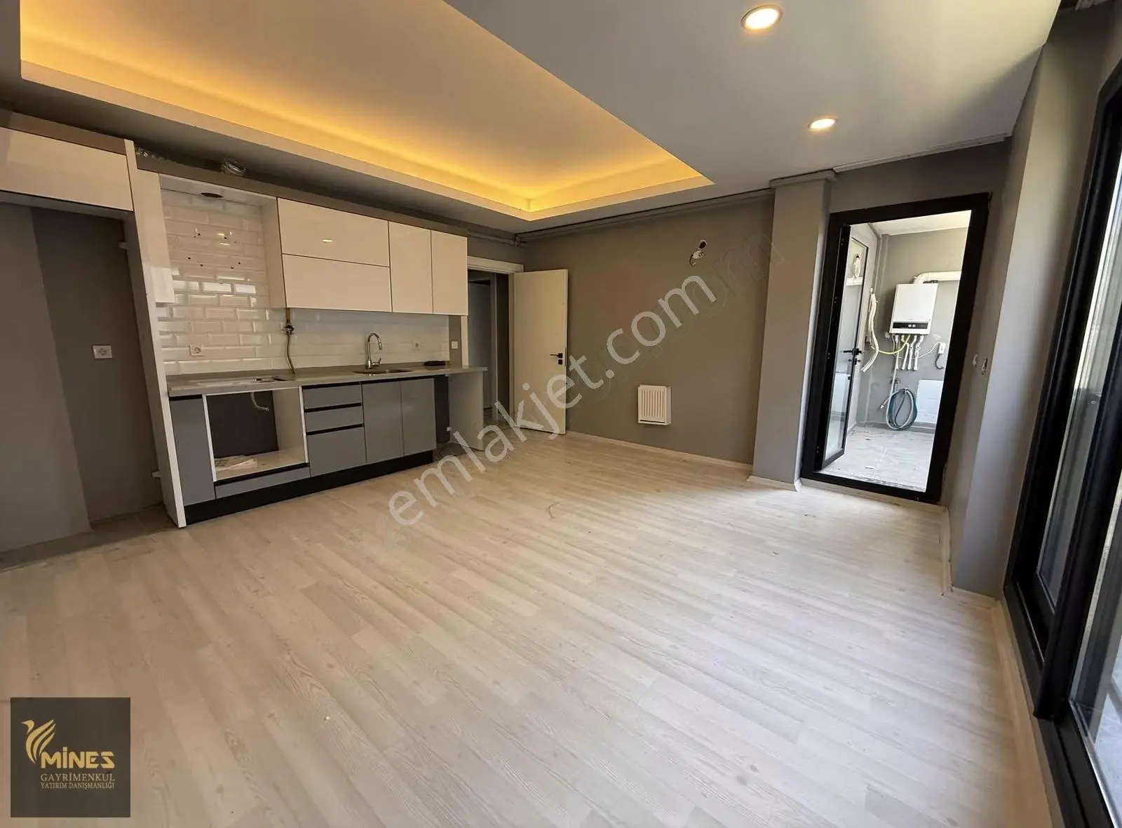 Ulucak Şahin Tepesi'nde Site İçerisinde Lüks 1+1 Kiralık Daire