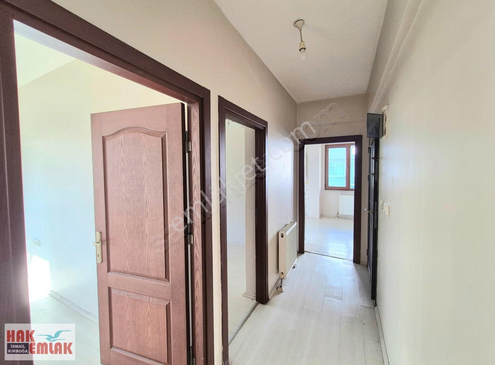 Hak Emlak'tan Cumhuriyet Mahallesinde Kiralık 2+1 Daire - Görsel 14
