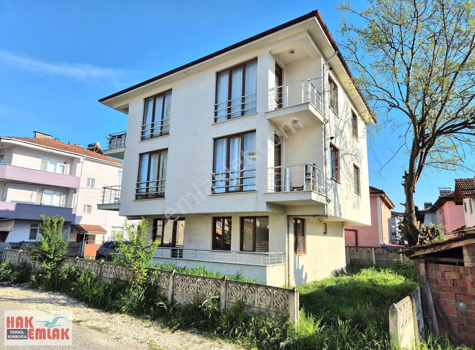 Hak Emlak'tan Cumhuriyet Mahallesinde Kiralık 2+1 Daire - Görsel 21