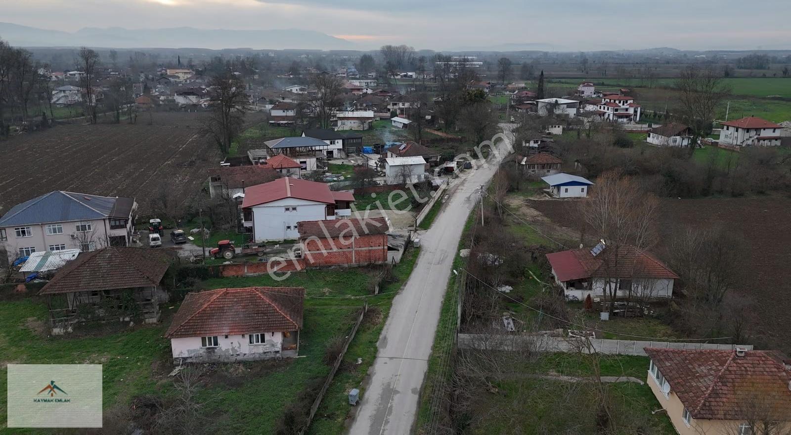 %40 İmarlı 6 Tane Ev Yapmaya Müsait Satılık Arsa - Görsel 2