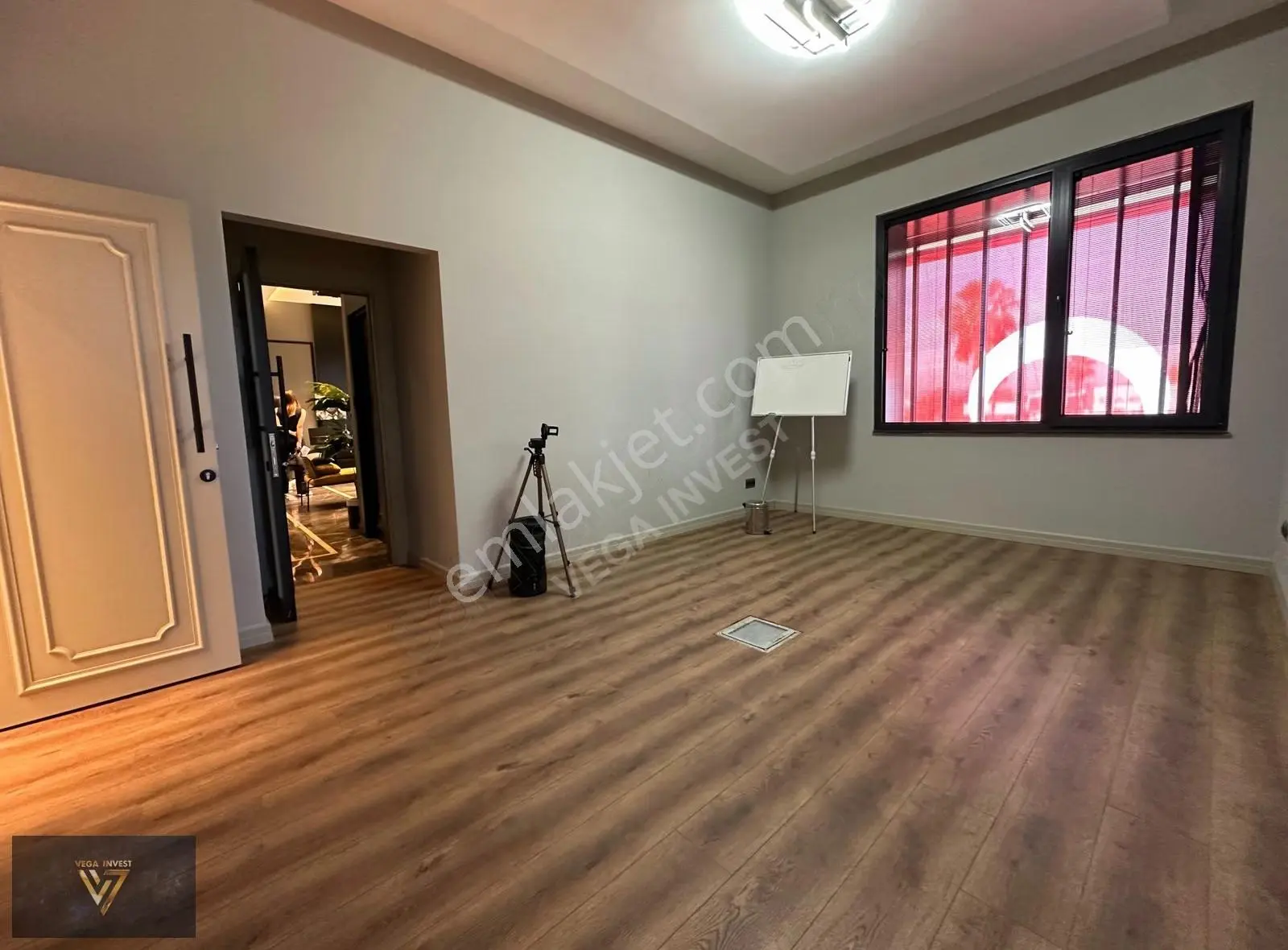 Antalya Havalimanı Yanı Serik Caddesi Üzeri Kiralık Lüks Plaza - Görsel 16