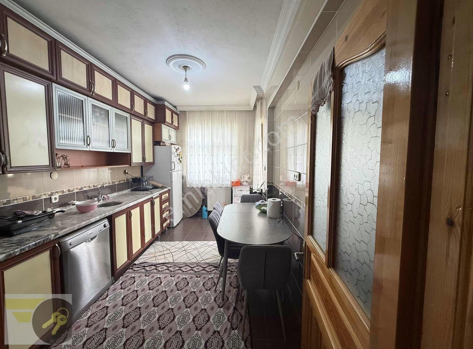 *of Gayrimenkul* İrfanlı Mah. Merkez 1.kat 3+1 140m2 Satılık D. - Görsel 31
