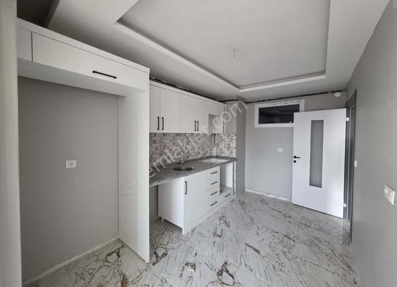 İstasyon Caddesin'de Satılık 3+1 Sıfır Daire