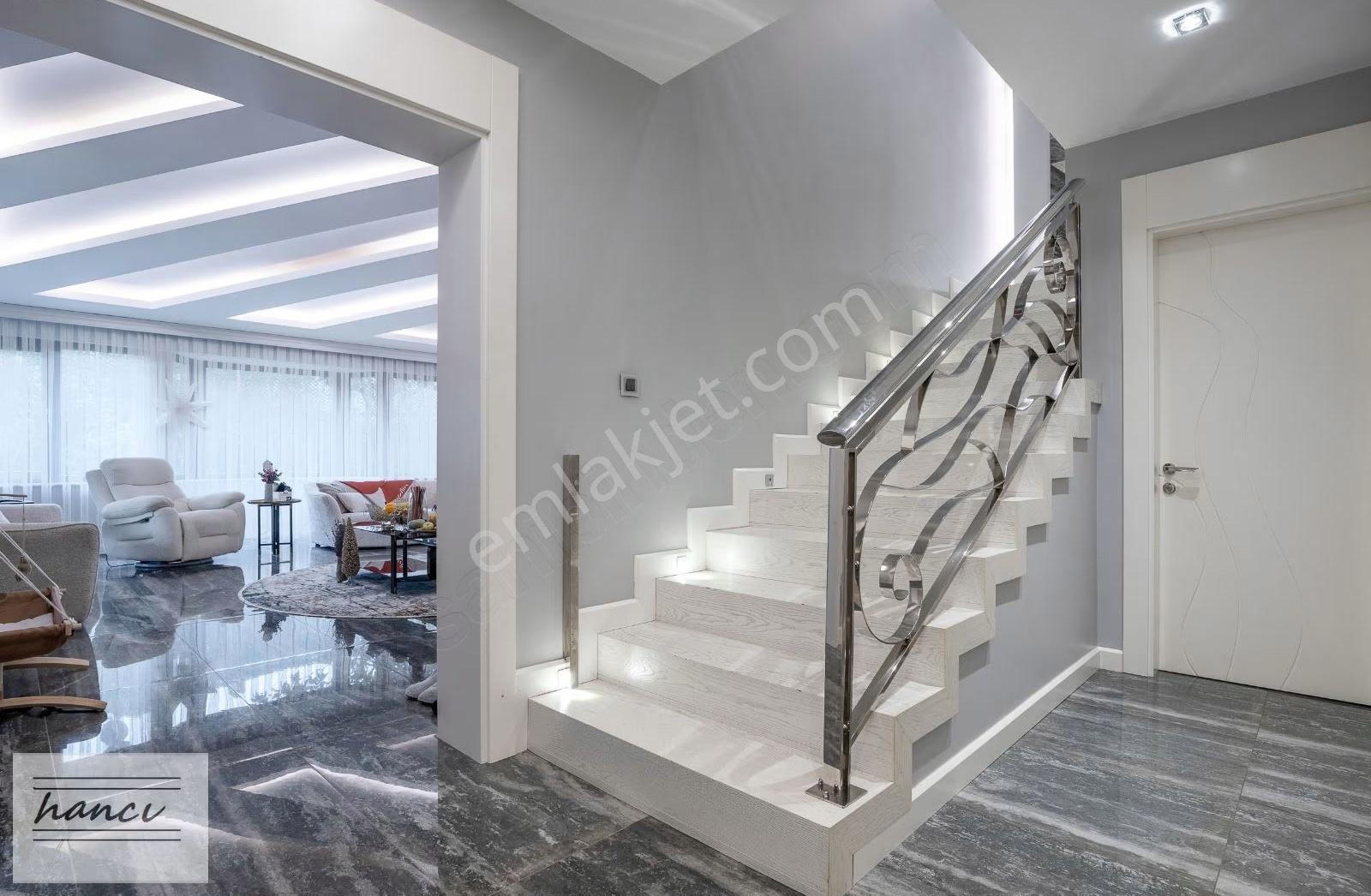 Hancı Gayrimenkul'den Özlüce 'de Güzel Konumda Kiralık Villa - Görsel 12
