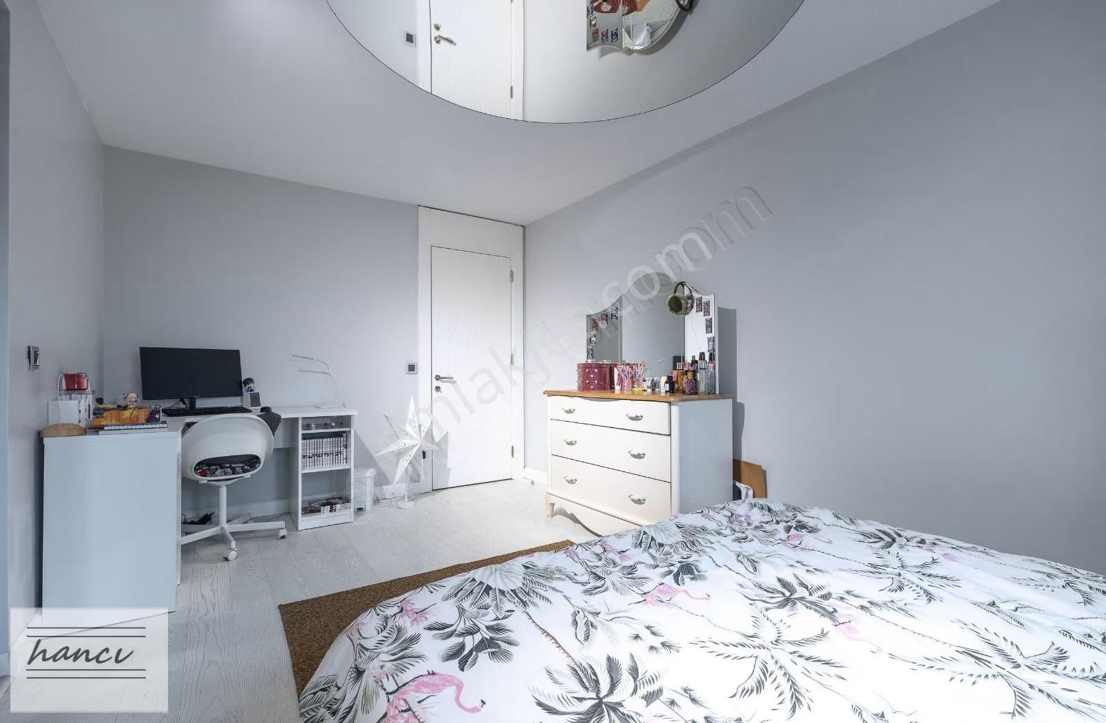 Hancı Gayrimenkul'den Özlüce 'de Güzel Konumda Kiralık Villa - Görsel 8