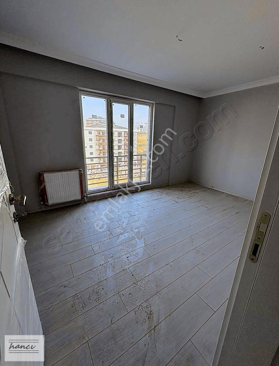 Hasanağa Kızılcıklı Park 7+1 Kiralık Dubleks Daire - Görsel 3