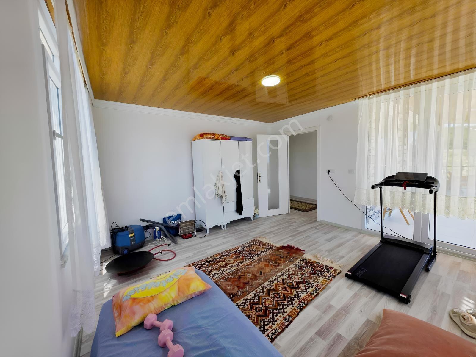 Alanyada Merkeze 15 Dakika Mesafede 900 M² Arsada Müstakil Ev - Görsel 35
