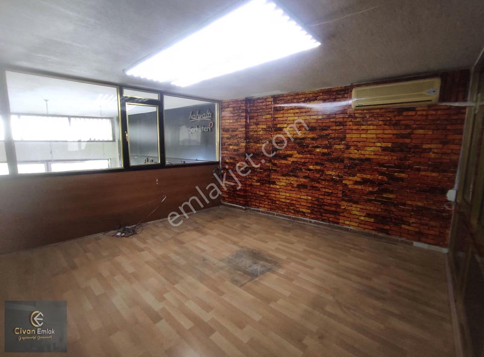 Civandan Canikte Konum Avantajlı Anayola Cephe 170 M² İşyeri - Görsel 13