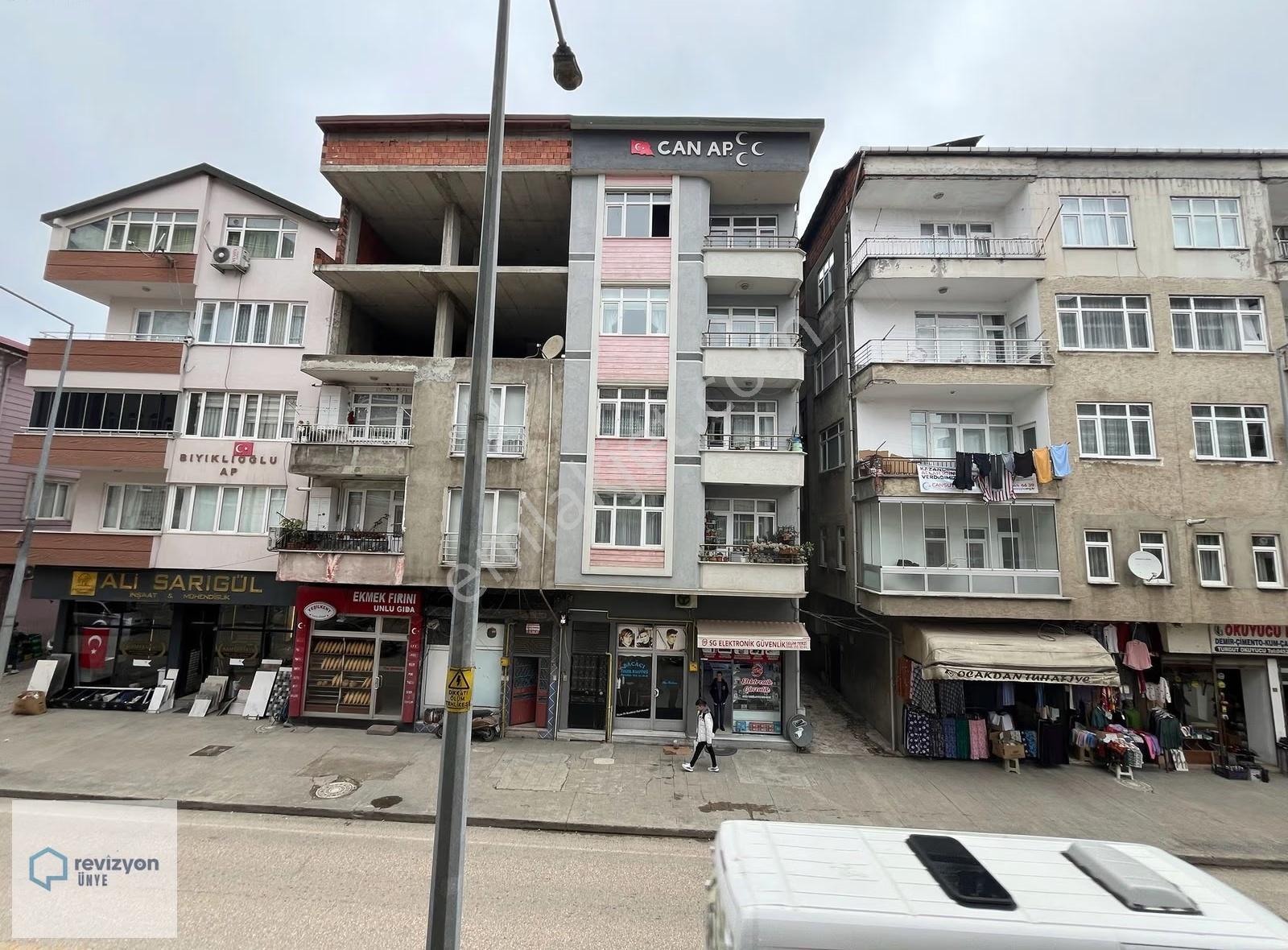 Revizyon'dan Niksar Caddesi Üzerinde Uygun Fiyatlı Fırsat Daire! - Görsel 3